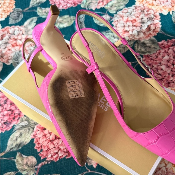 Michael Kors Vibrant Pink Slingback Heels - Picture 3 of 5